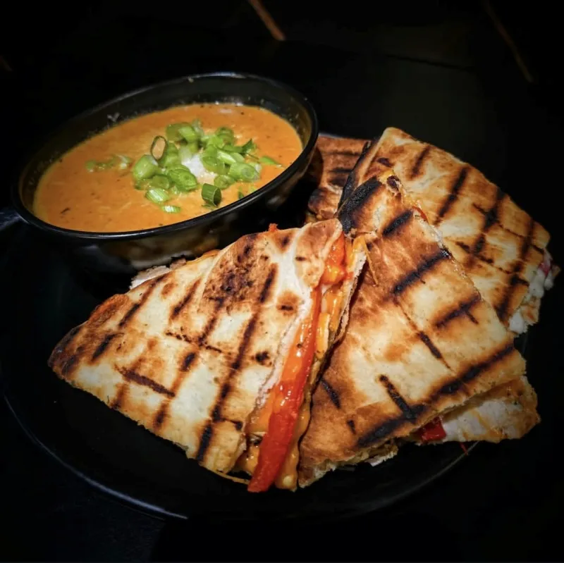 Chicken Naanwich