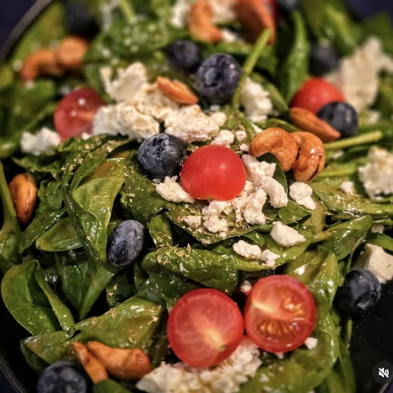 Spin-Berry Salad