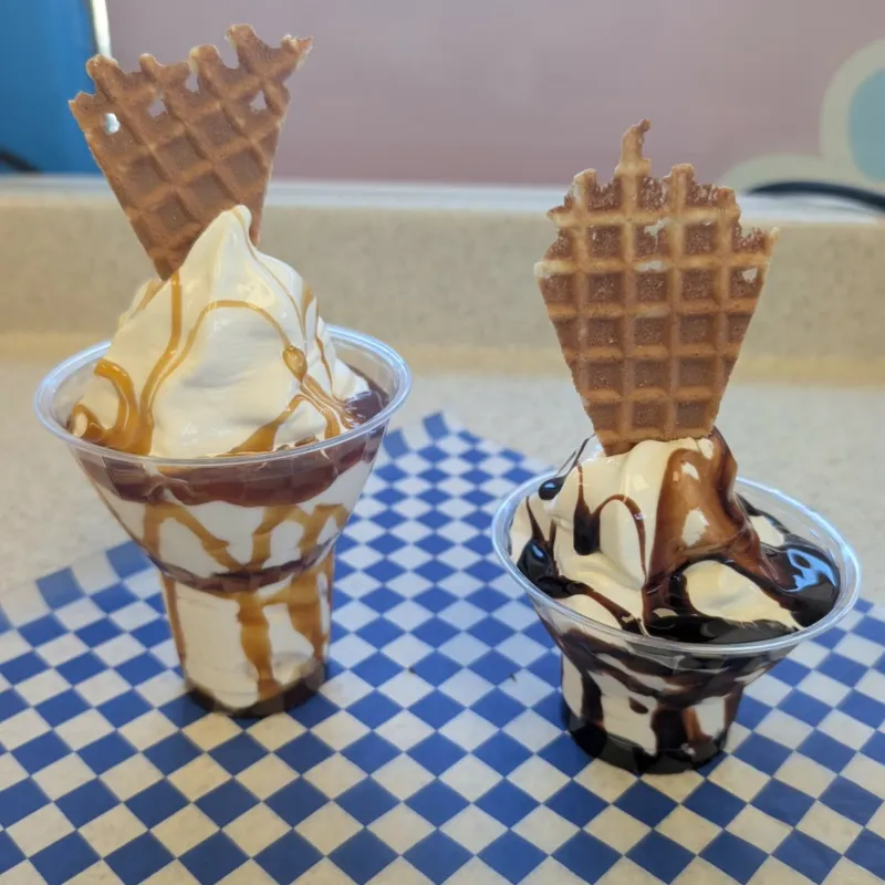 Large ice cream sundae