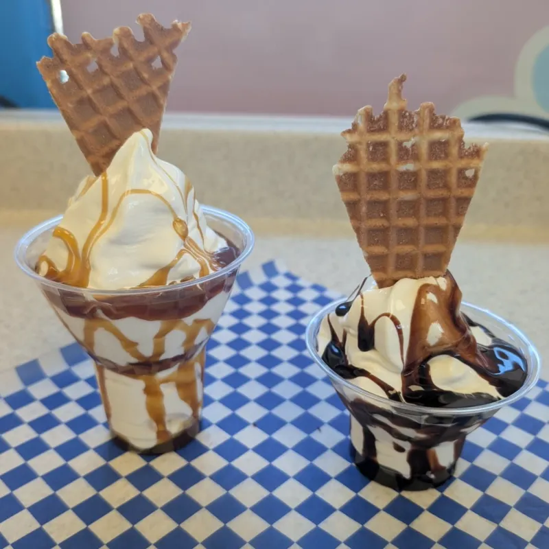 Ice cream sundae